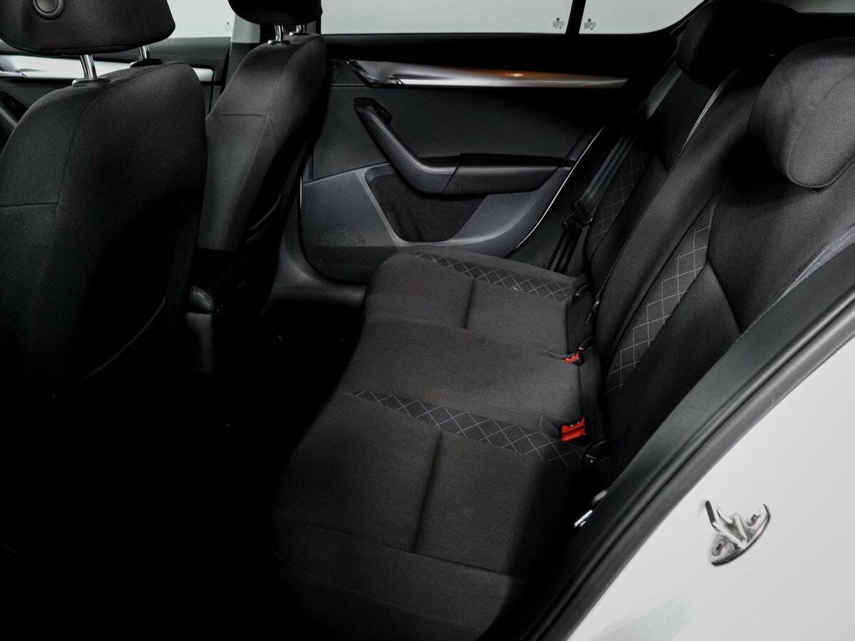 Skoda Octavia б/у, 2019, Автоматическая. Фото: #9