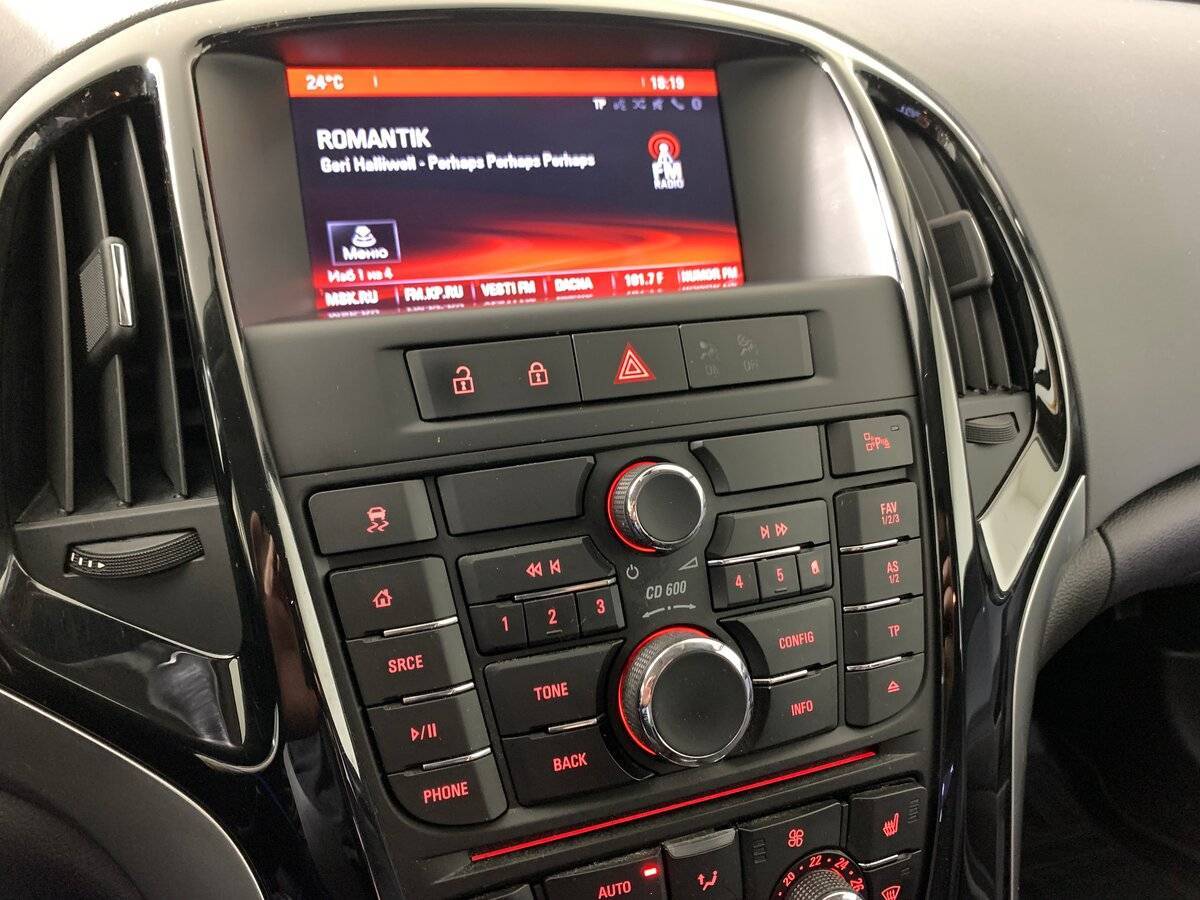 Opel Astra б/у, 2014, Автоматическая. Фото: #14