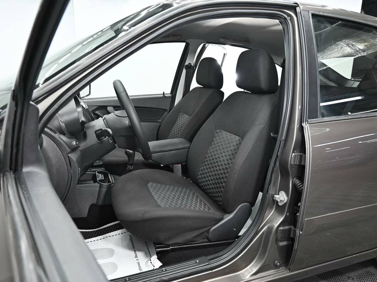 Lada (ВАЗ) Granta б/у, 2019, Механическая. Фото: #5