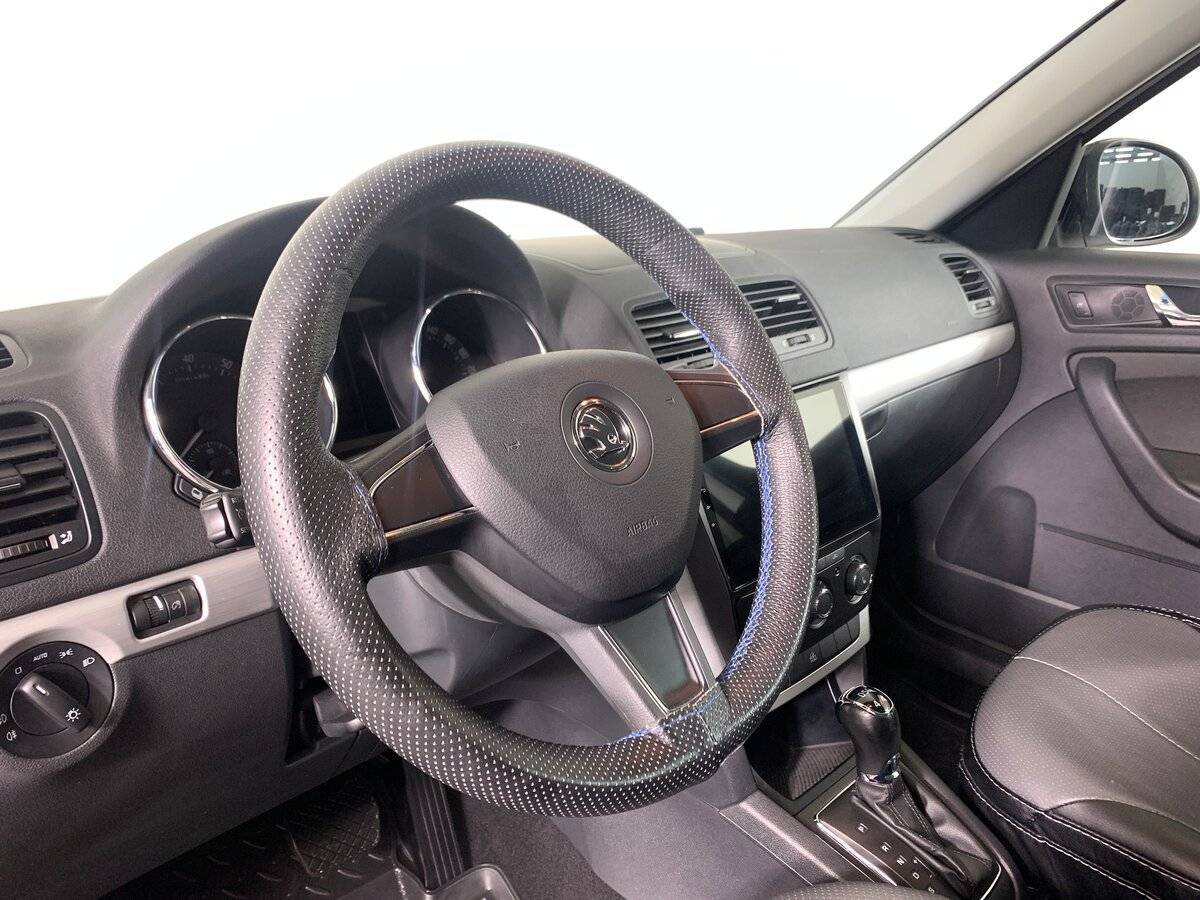 Skoda Yeti б/у, 2015, Роботизированная. Фото: #10