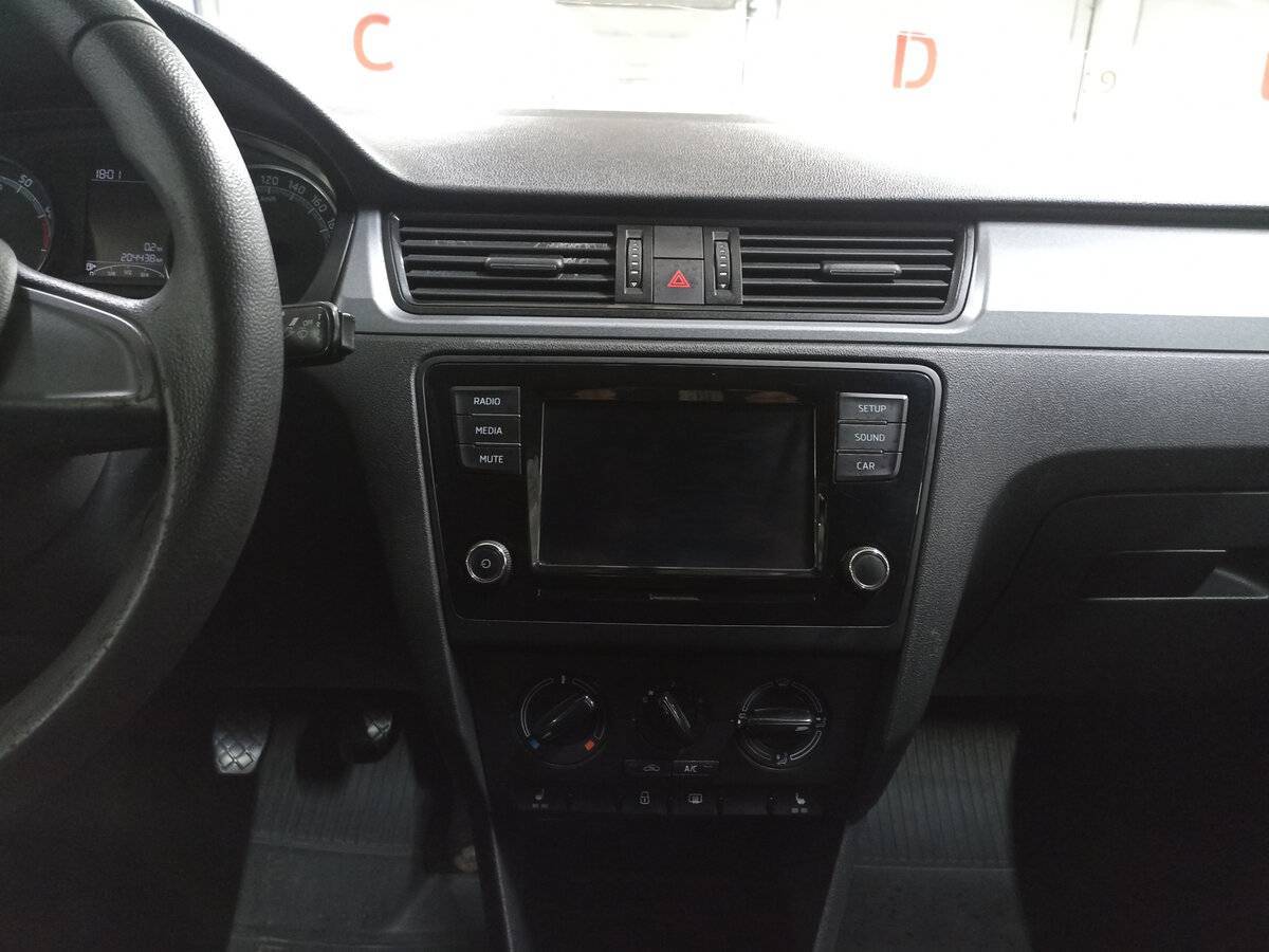 Skoda Rapid б/у, 2018, Механическая. Фото: #14