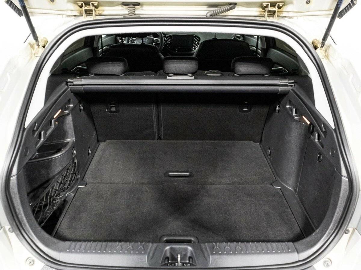 Лада (ВАЗ) Веста б/у, 2019, Механическая. Фото: #14