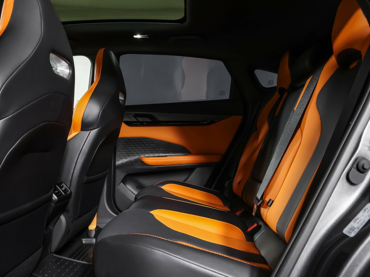 Changan UNI-V б/у, 2023, Роботизированная. Фото: #8