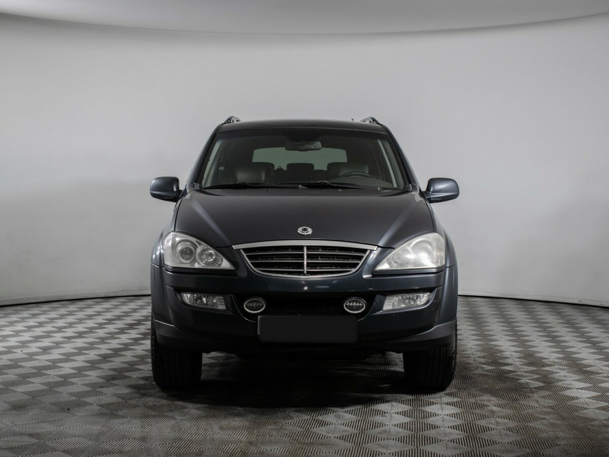 SsangYong Kyron б/у, 2012, Автоматическая. Фото: #1