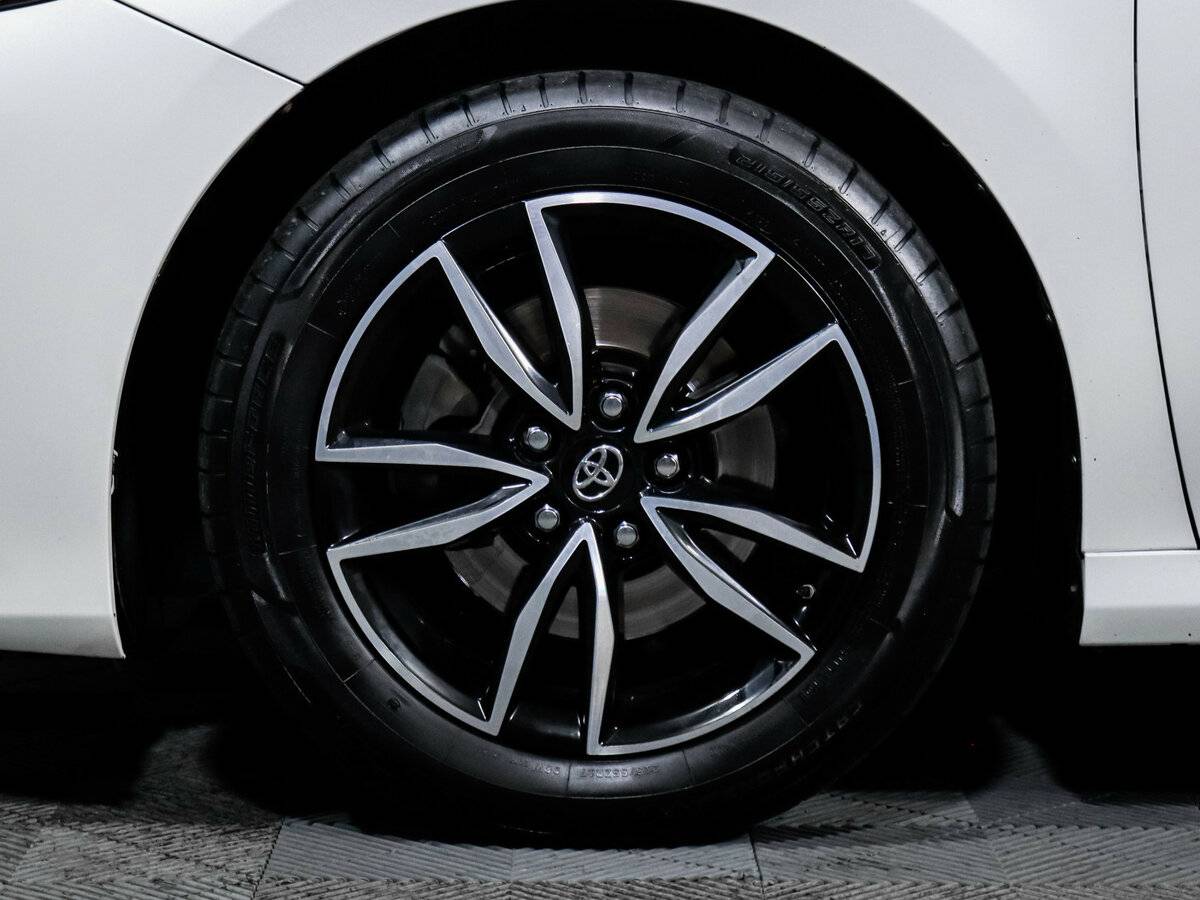 Toyota Camry б/у, 2020, Автоматическая. Фото: #11