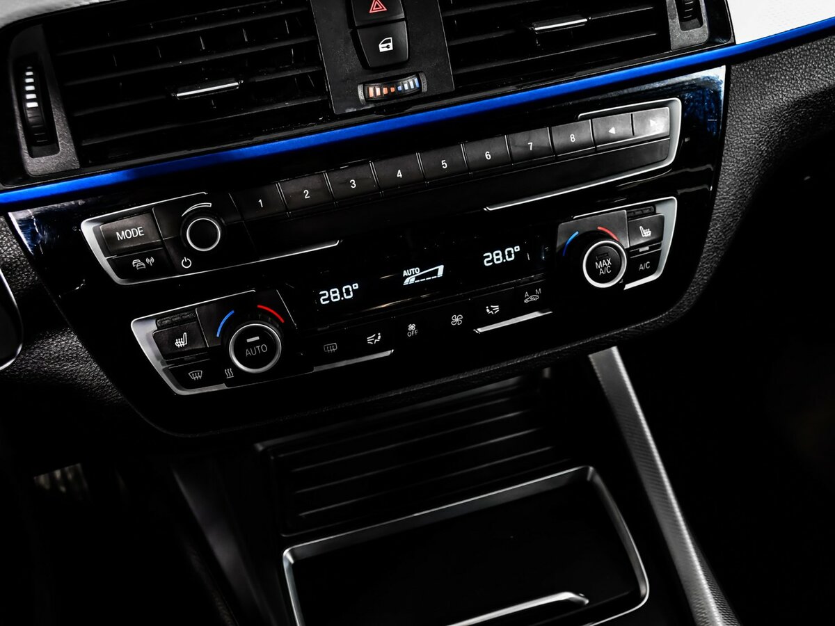 BMW 1 серии б/у, 2019, Автоматическая. Фото: #15