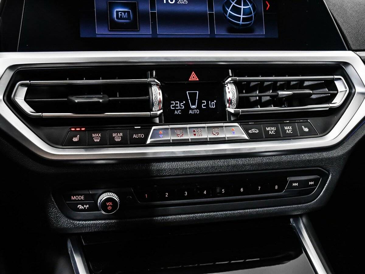 BMW 3 серии б/у, 2019, Автоматическая. Фото: #12