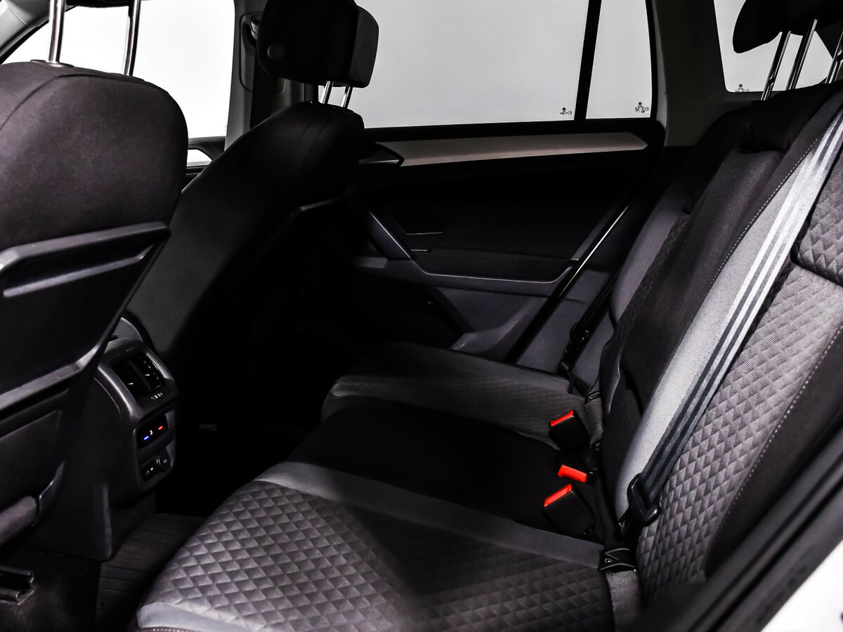 Фольксваген Тигуан б/у, 2020, Роботизированная. Фото: #11