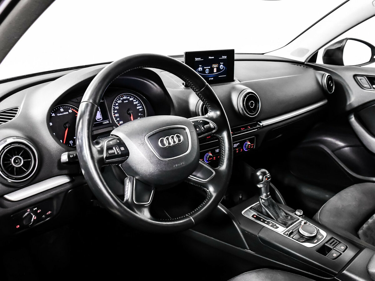 Audi A3 б/у, 2015, Роботизированная. Фото: #10