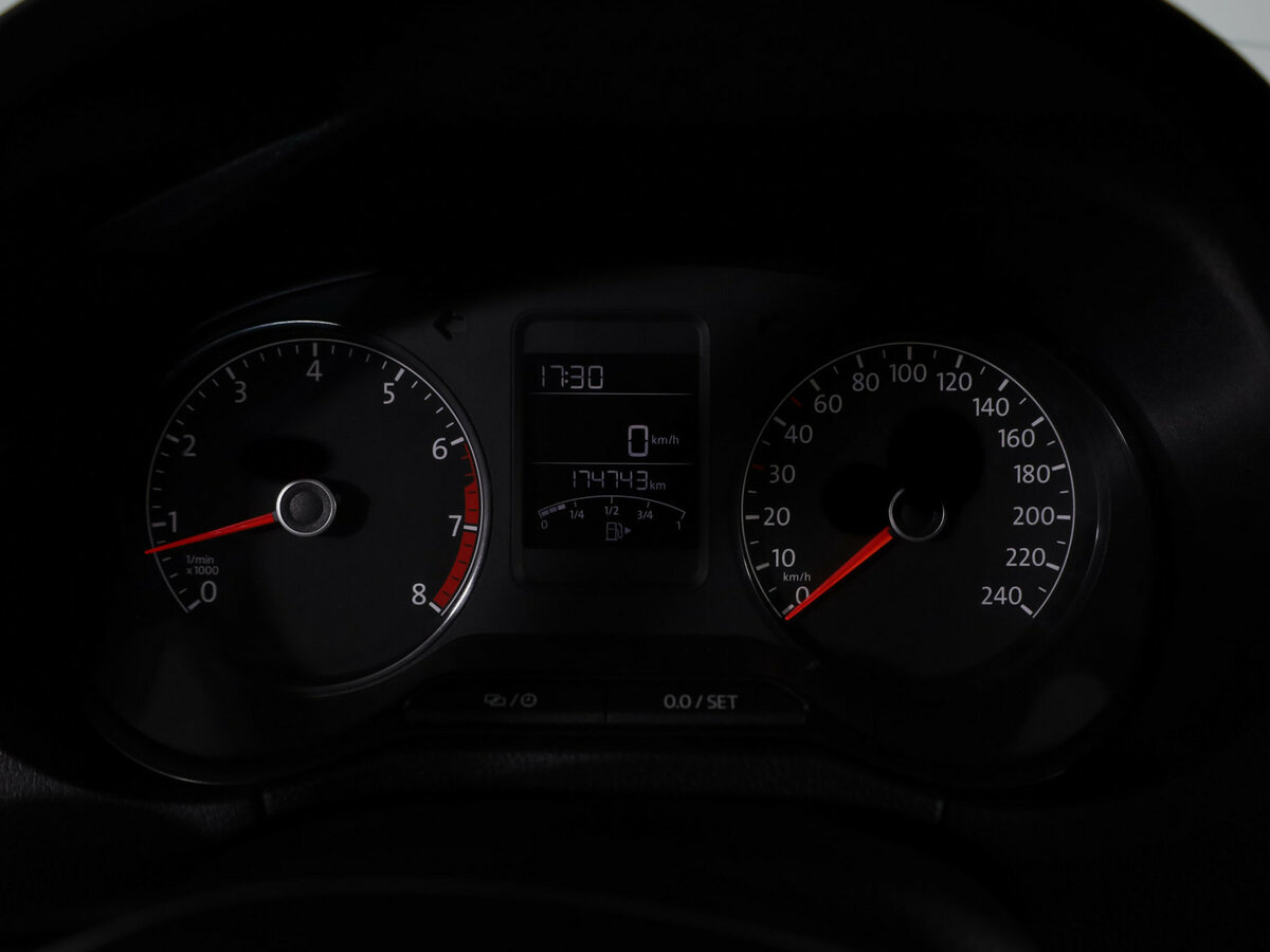 Volkswagen Polo б/у, 2017, Механическая. Фото: #12