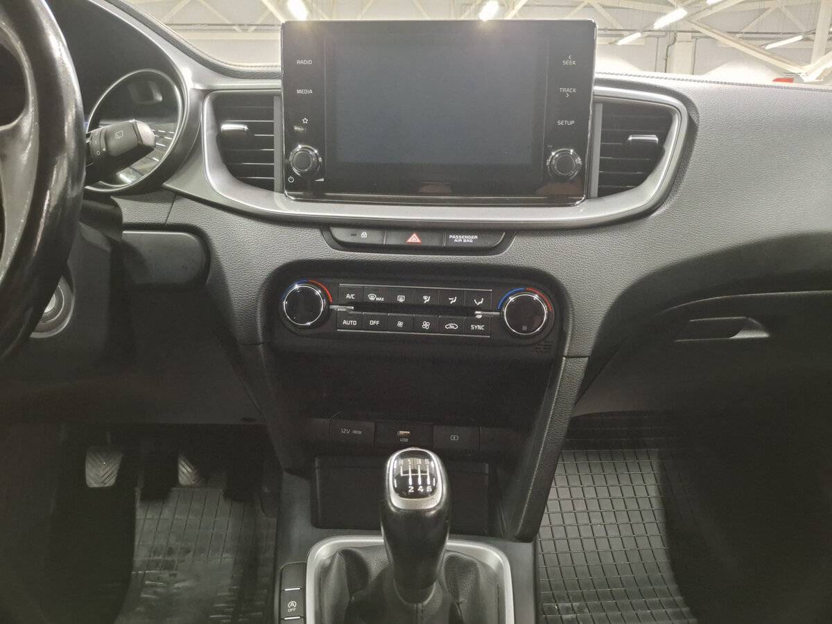 Kia Ceed б/у, 2019, Механическая. Фото: #14
