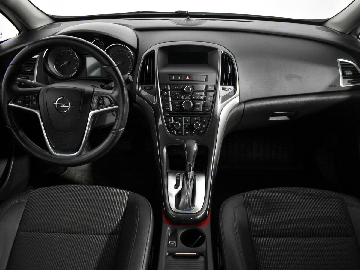 Опель Астра б/у, 2013, Автоматическая. Фото: #9