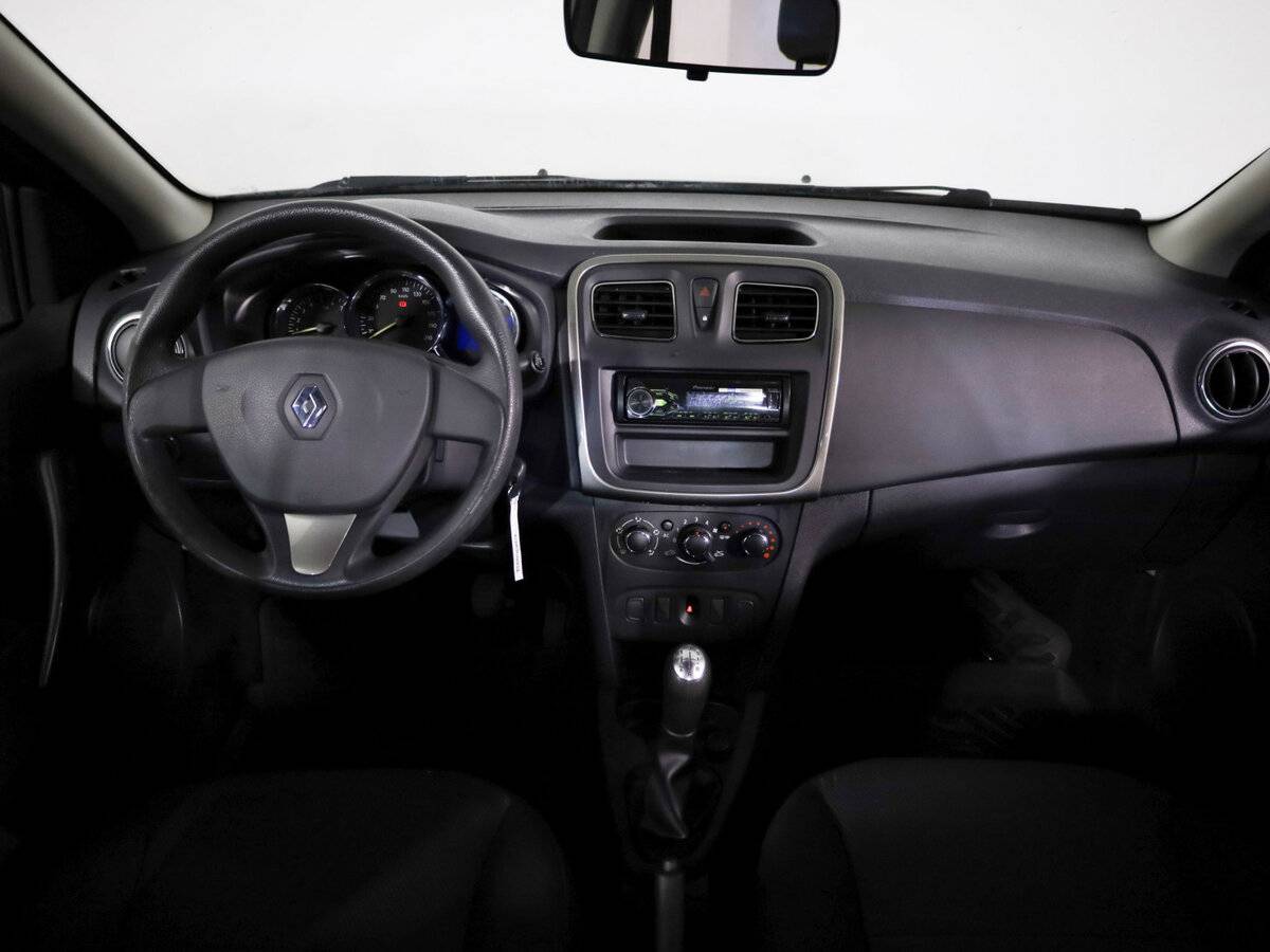 Renault Logan б/у, 2015, Механическая. Фото: #8