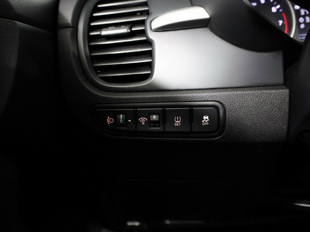 Kia Rio б/у, 2017, Автоматическая. Фото: #21