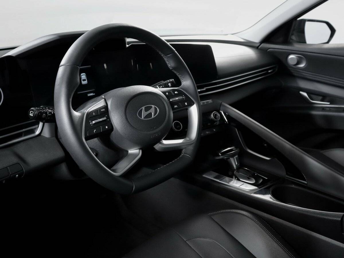 Хендай Елантра б/у, 2023, Вариатор. Фото: #10