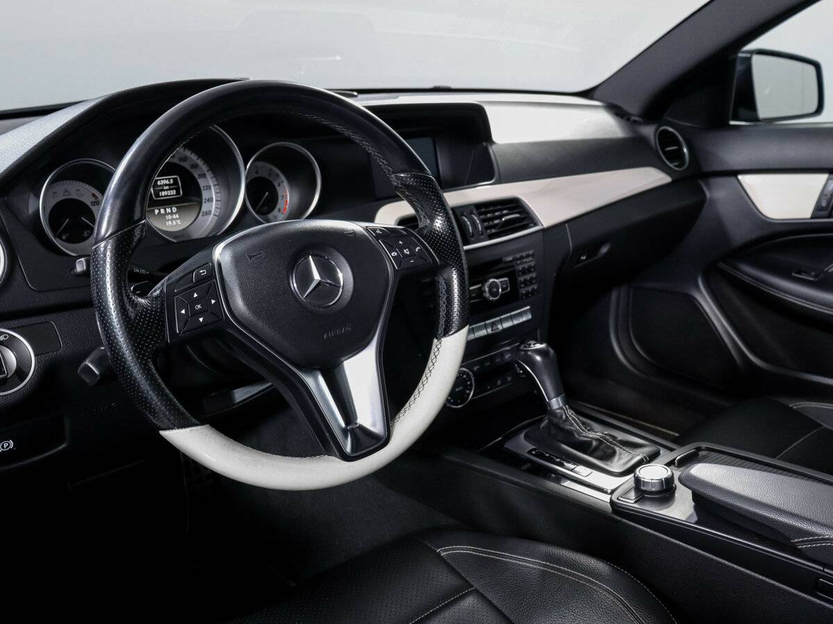 Mercedes-Benz C-Класс б/у, 2012, Автоматическая. Фото: #10