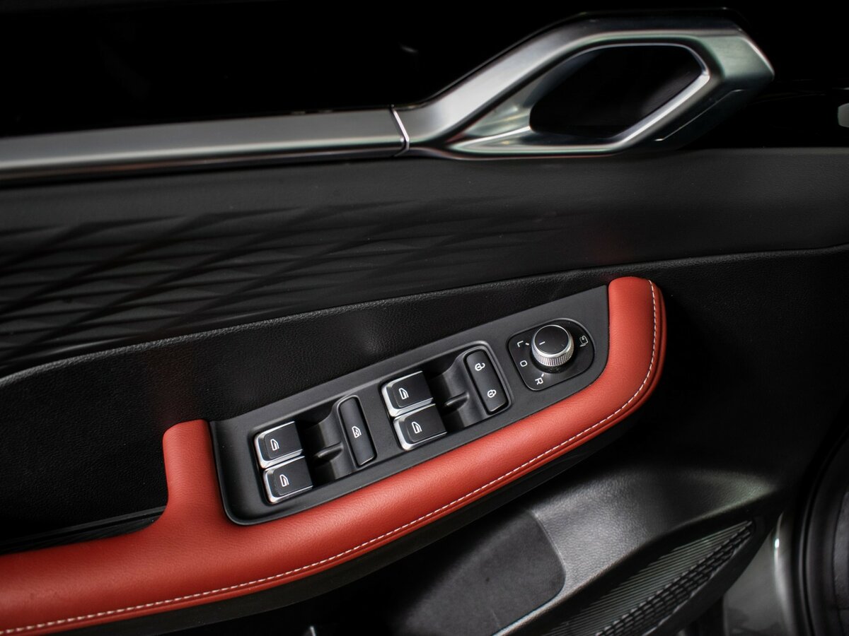 Джили Кулрэй б/у, 2023, Роботизированная. Фото: #15