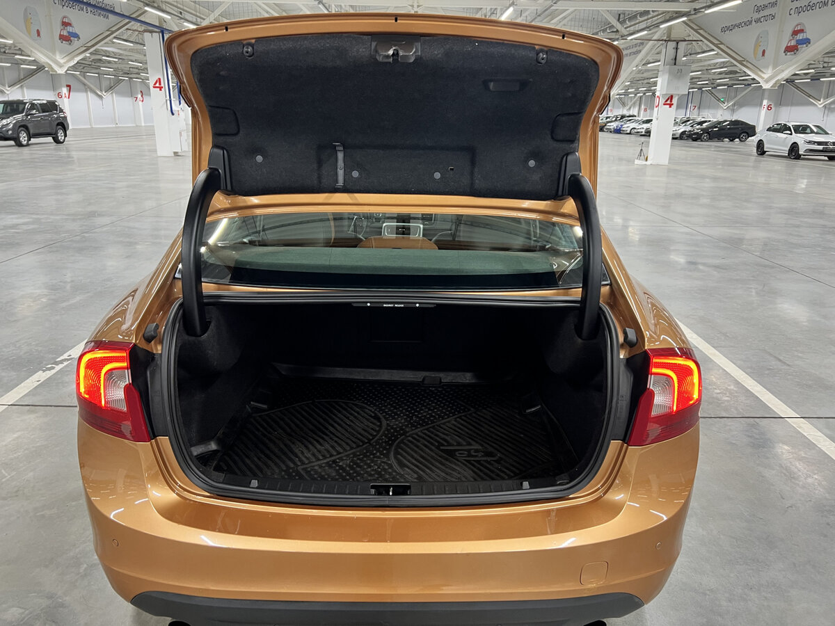 Volvo S60 б/у, 2012, Роботизированная. Фото: #9