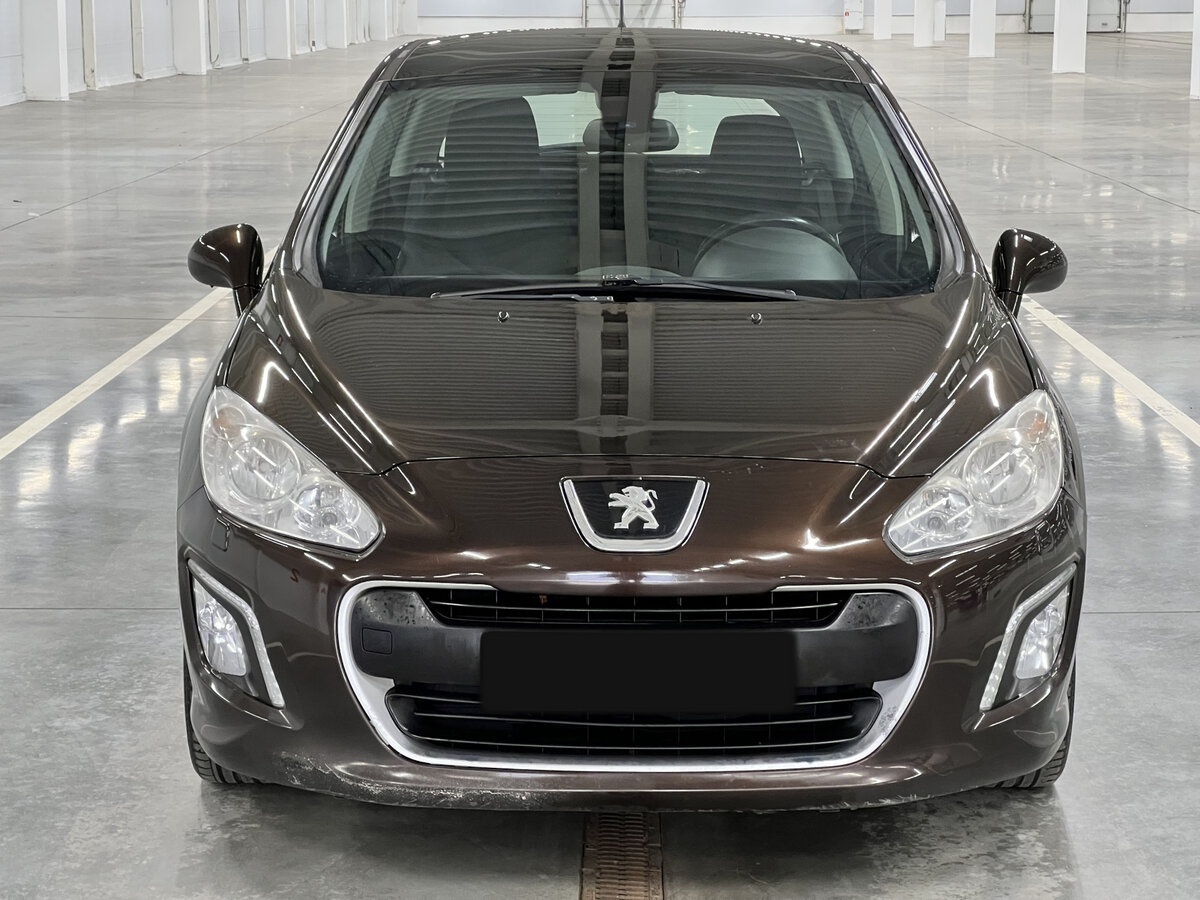 Peugeot 308 б/у, 2012, Механическая. Фото: #1