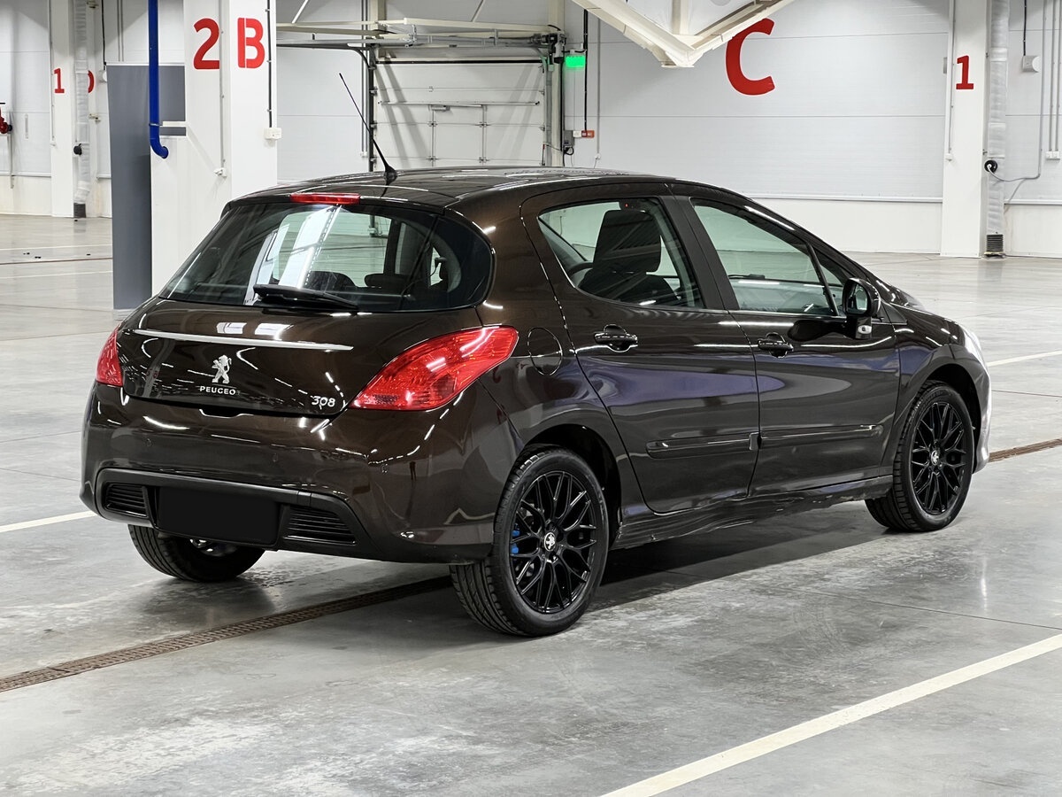 Peugeot 308 б/у, 2012, Механическая. Фото: #4