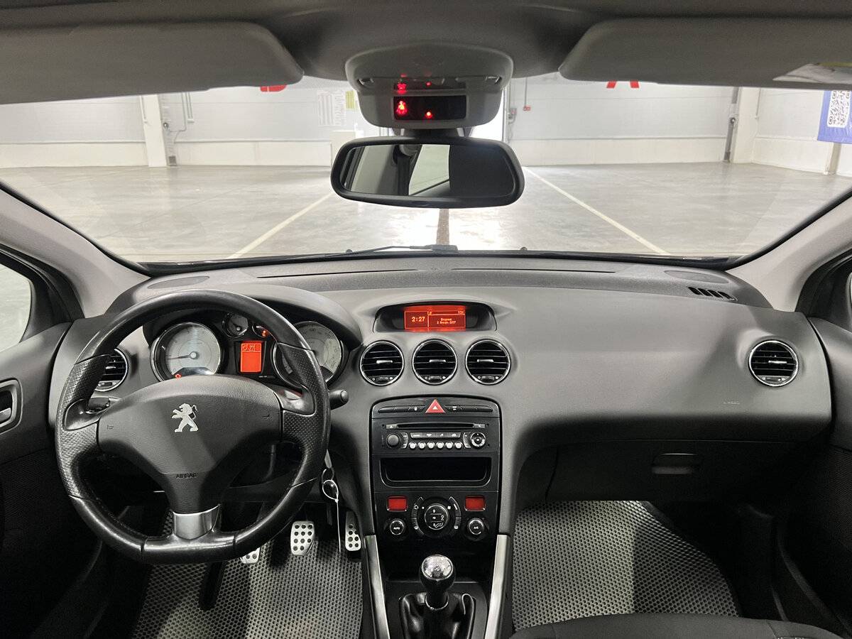 Peugeot 308 б/у, 2012, Механическая. Фото: #13