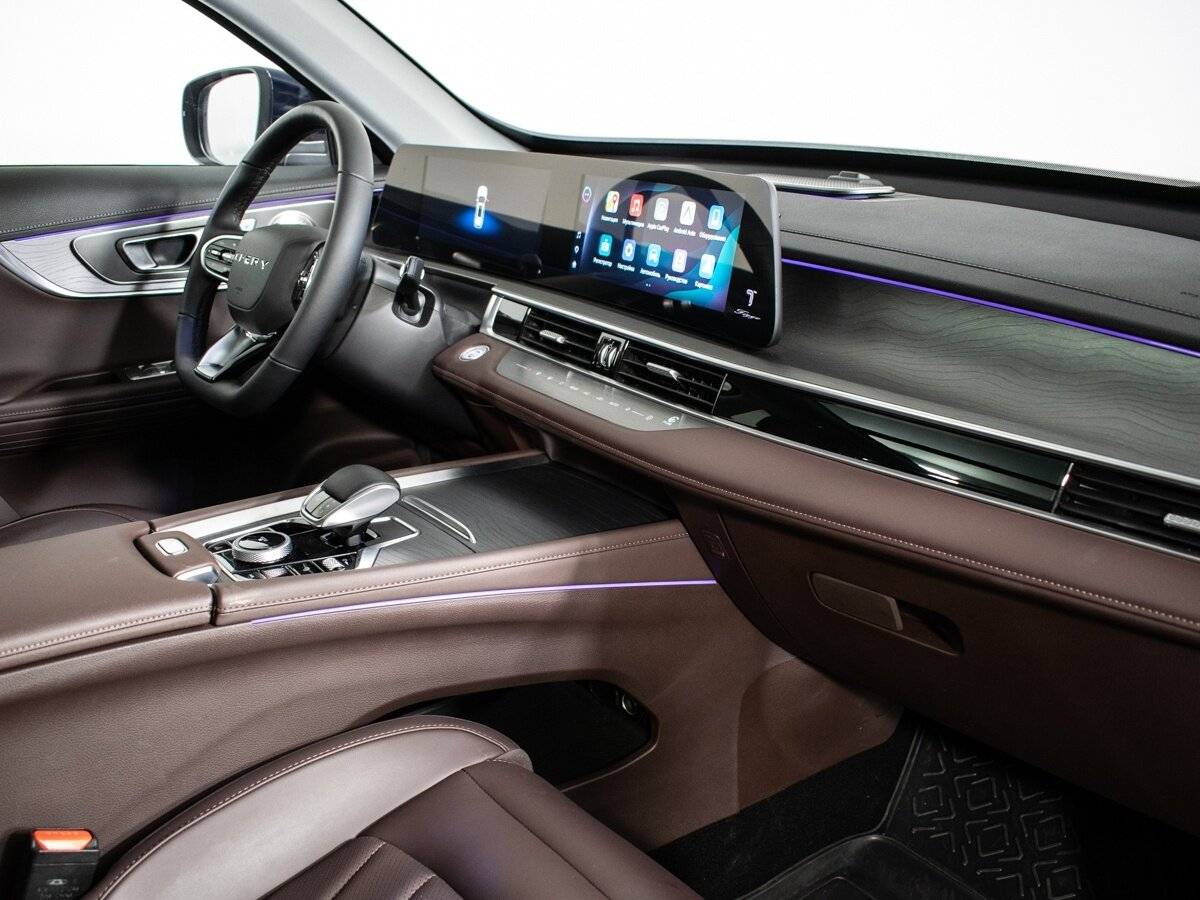 Chery Tiggo 8 Pro Max б/у, 2024, Роботизированная. Фото: #9