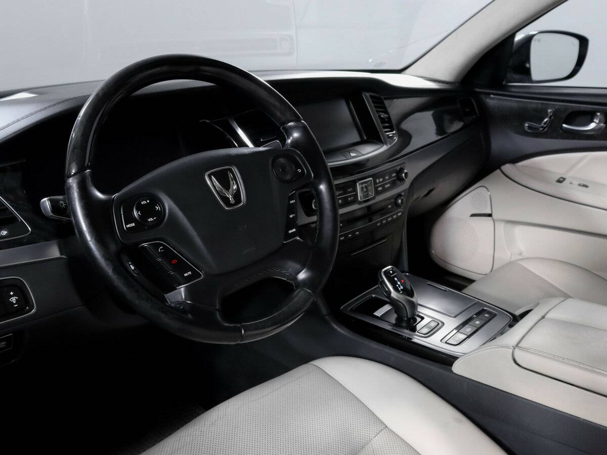 Hyundai Equus б/у, 2013, Автоматическая. Фото: #13