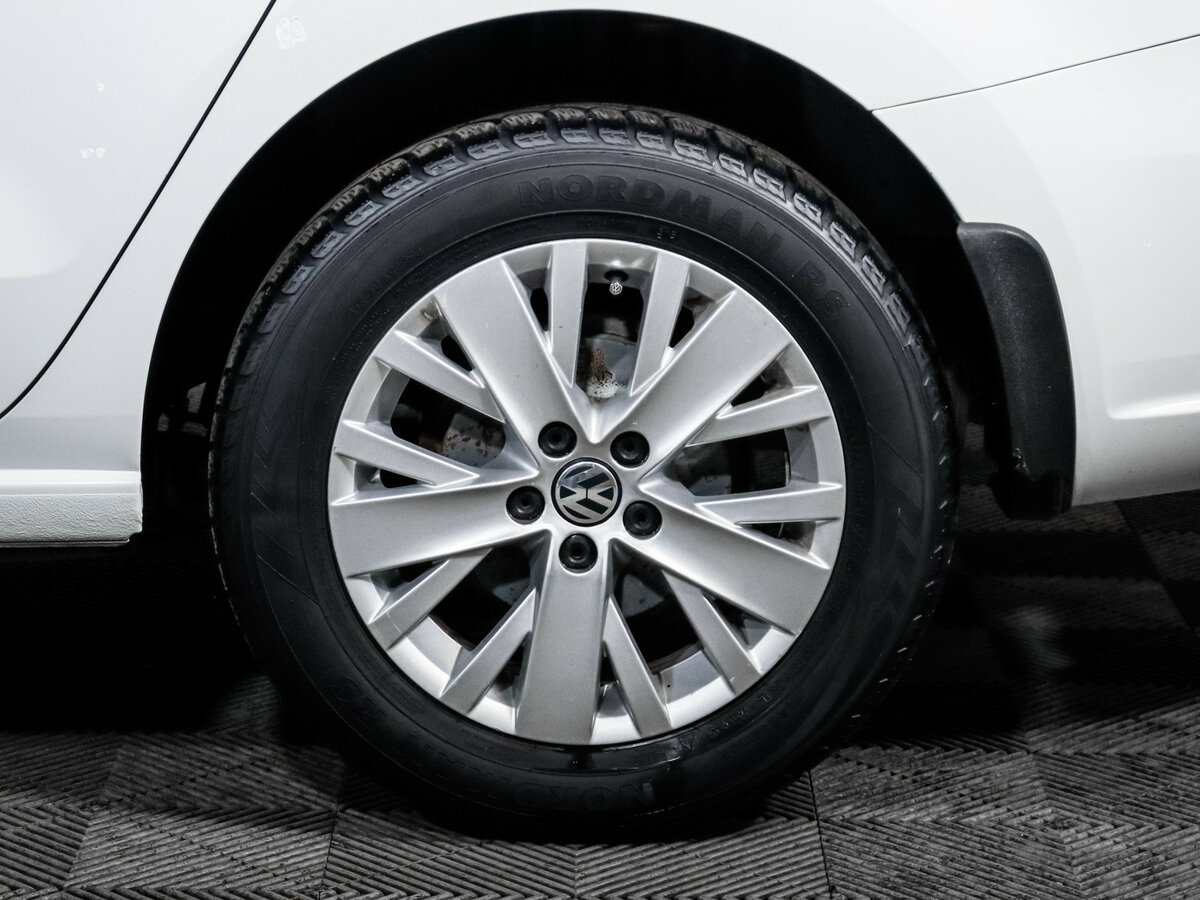 Volkswagen Polo б/у, 2014, Автоматическая. Фото: #11