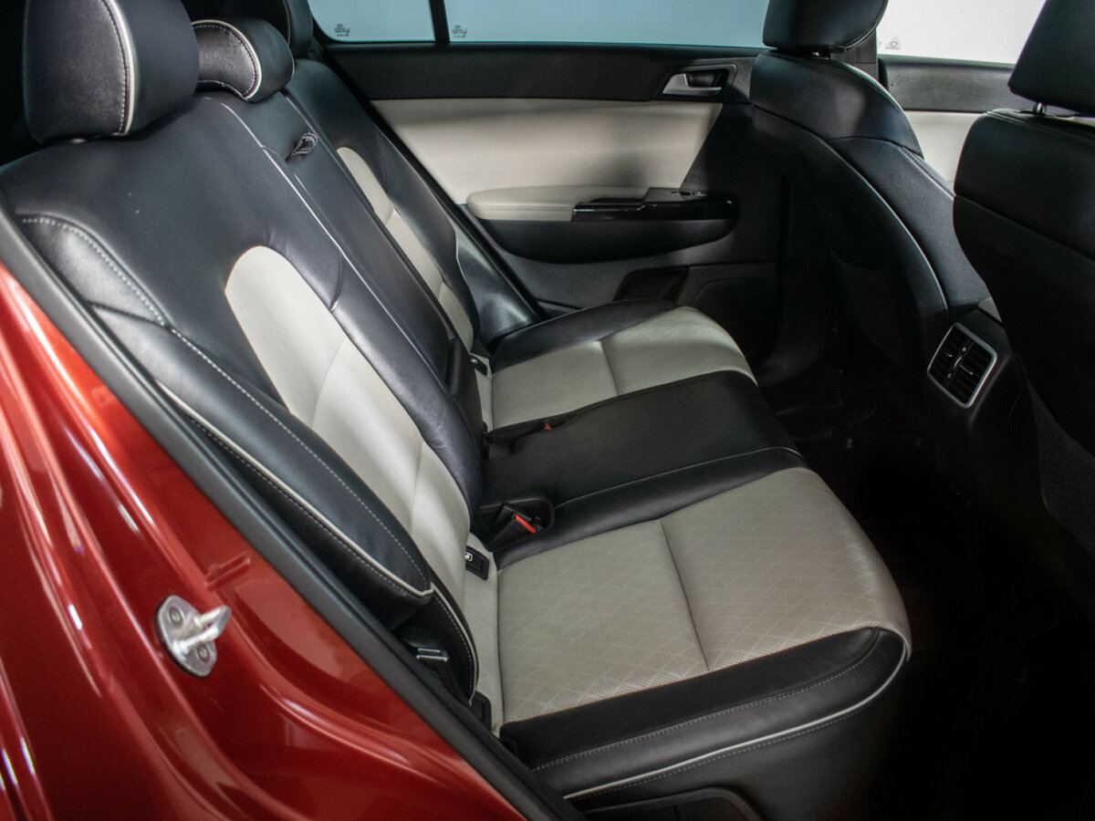 Kia Sportage б/у, 2016, Роботизированная. Фото: #9