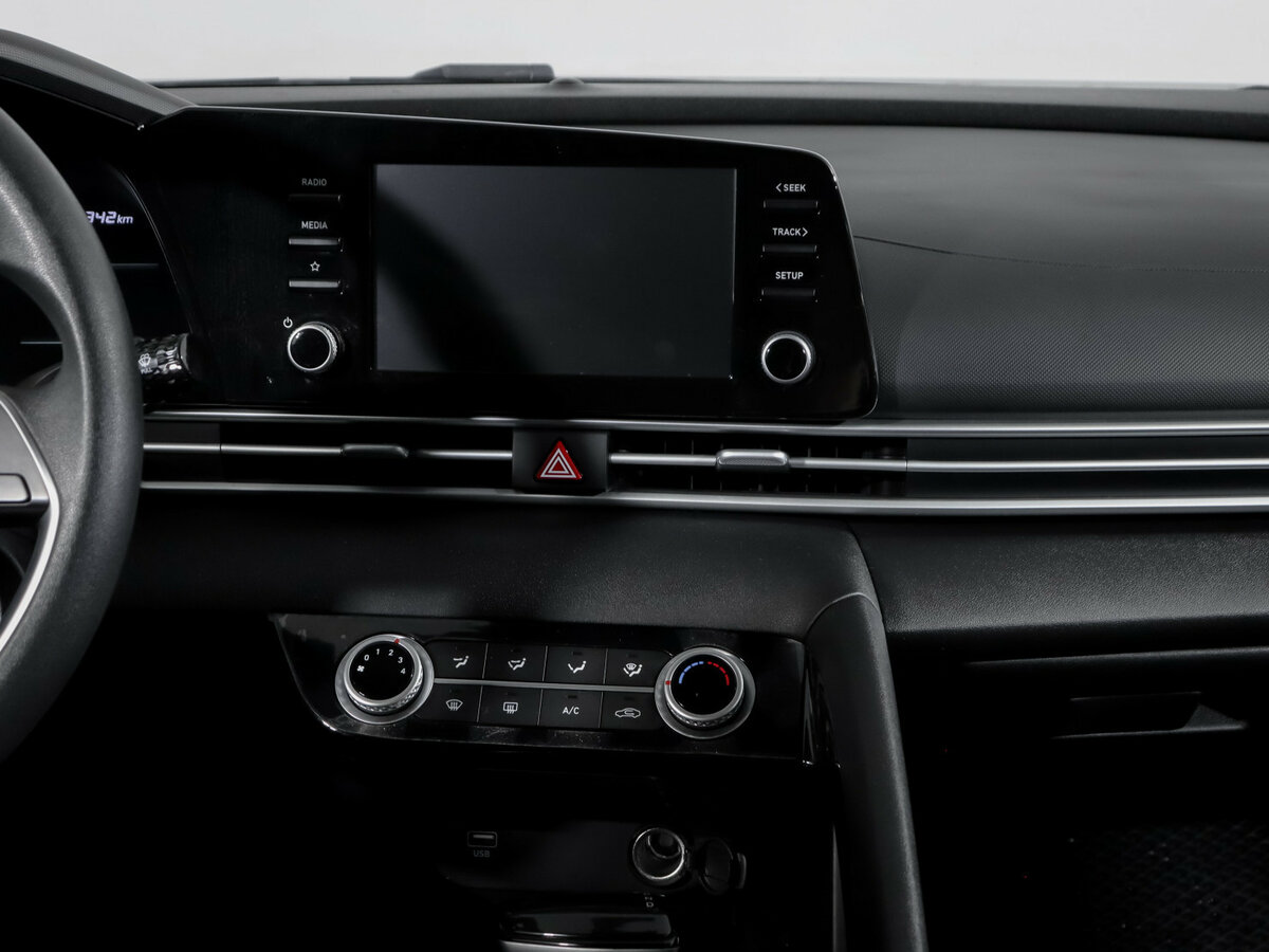 Hyundai Elantra б/у, 2023, Вариатор. Фото: #12