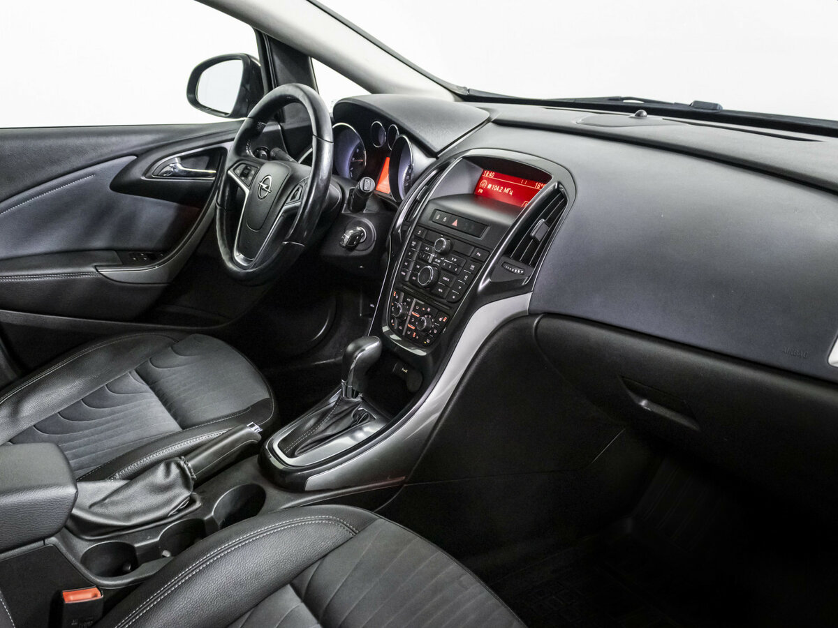 Опель Астра б/у, 2013, Автоматическая. Фото: #8