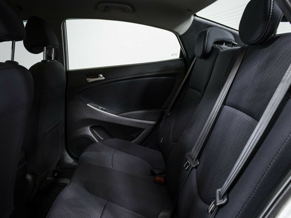 Hyundai Solaris б/у, 2015, Автоматическая. Фото: #12