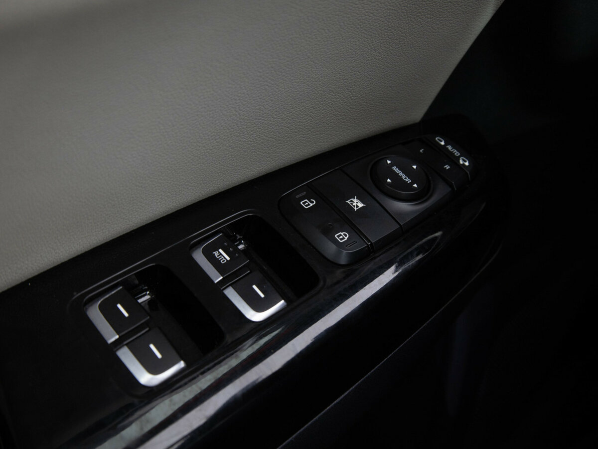 Kia Sportage б/у, 2016, Роботизированная. Фото: #12