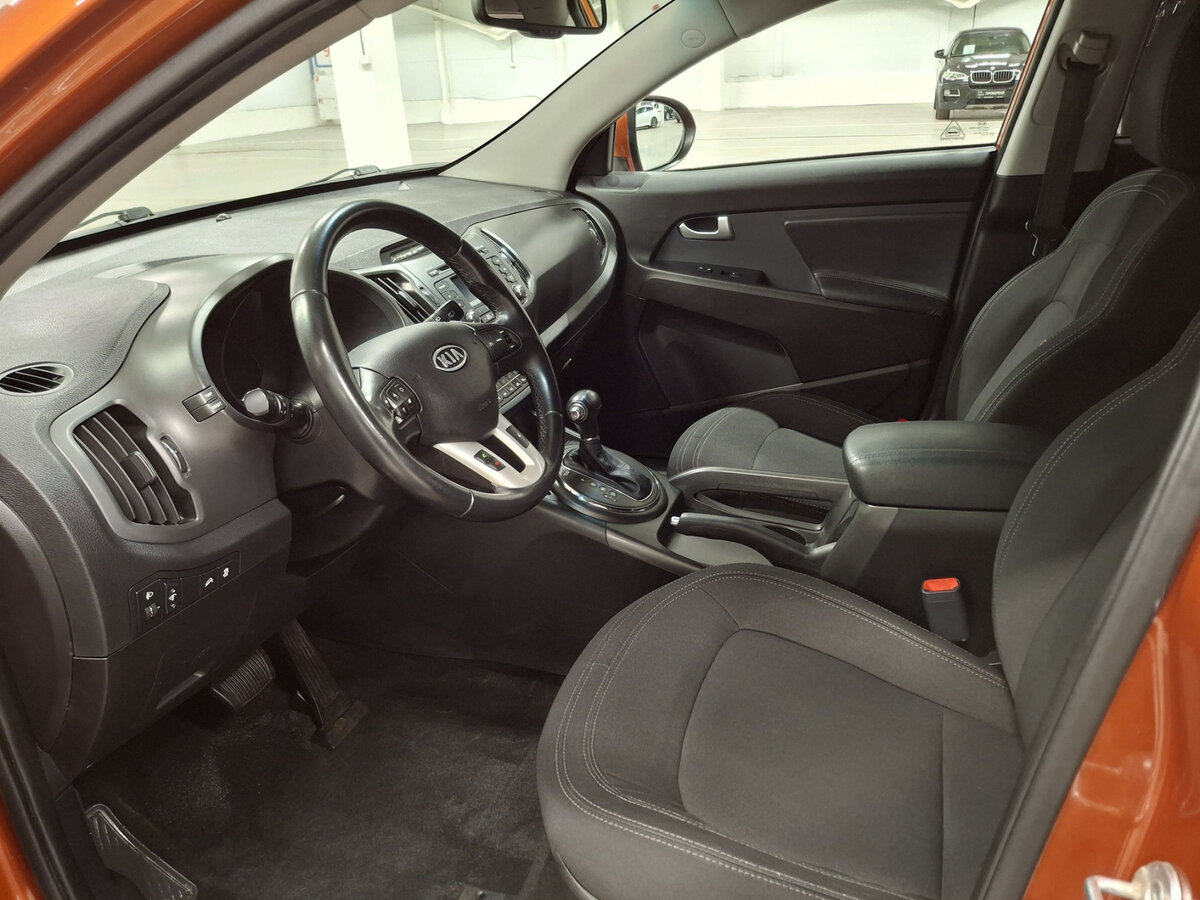 Kia Sportage б/у, 2012, Автоматическая. Фото: #11