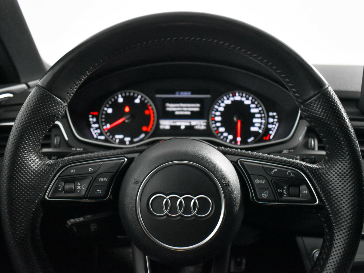 Audi A4 б/у, 2017, Роботизированная. Фото: #18