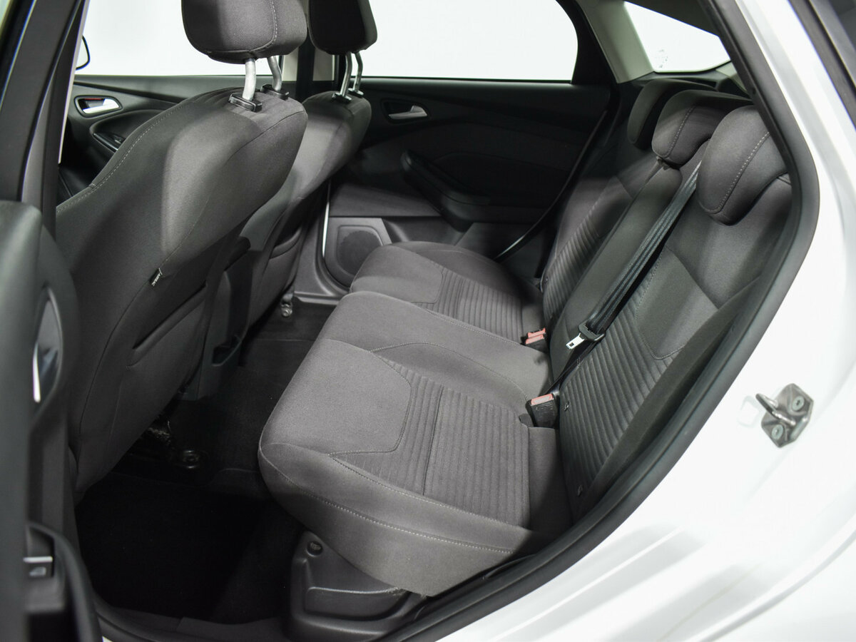 Ford Focus б/у, 2017, Автоматическая. Фото: #11