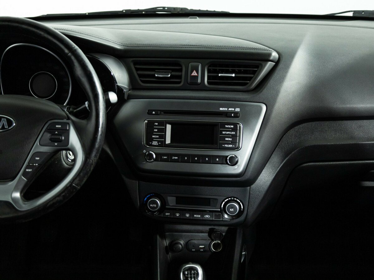 Kia Rio б/у, 2016, Механическая. Фото: #13