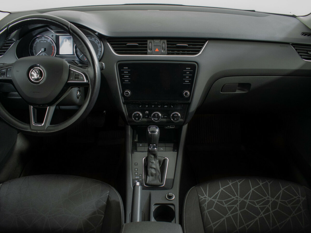 Skoda Octavia б/у, 2018, Роботизированная. Фото: #10