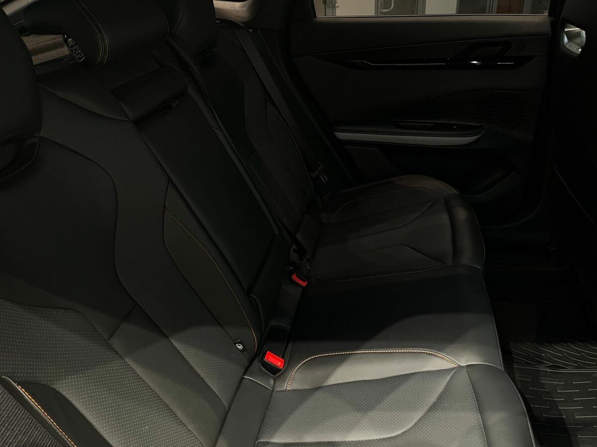 Changan UNI-V б/у, 2024, Роботизированная. Фото: #22