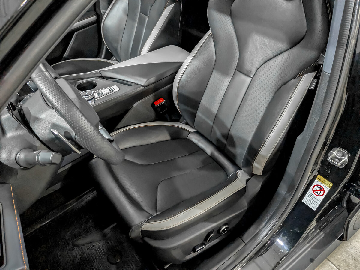 Changan UNI-V б/у, 2023, Роботизированная. Фото: #19