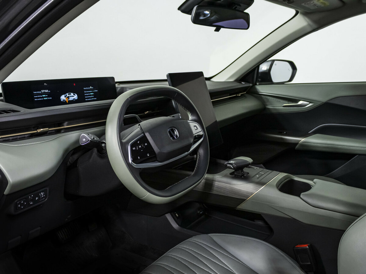 Changan Lamore б/у, 2023, Роботизированная. Фото: #7