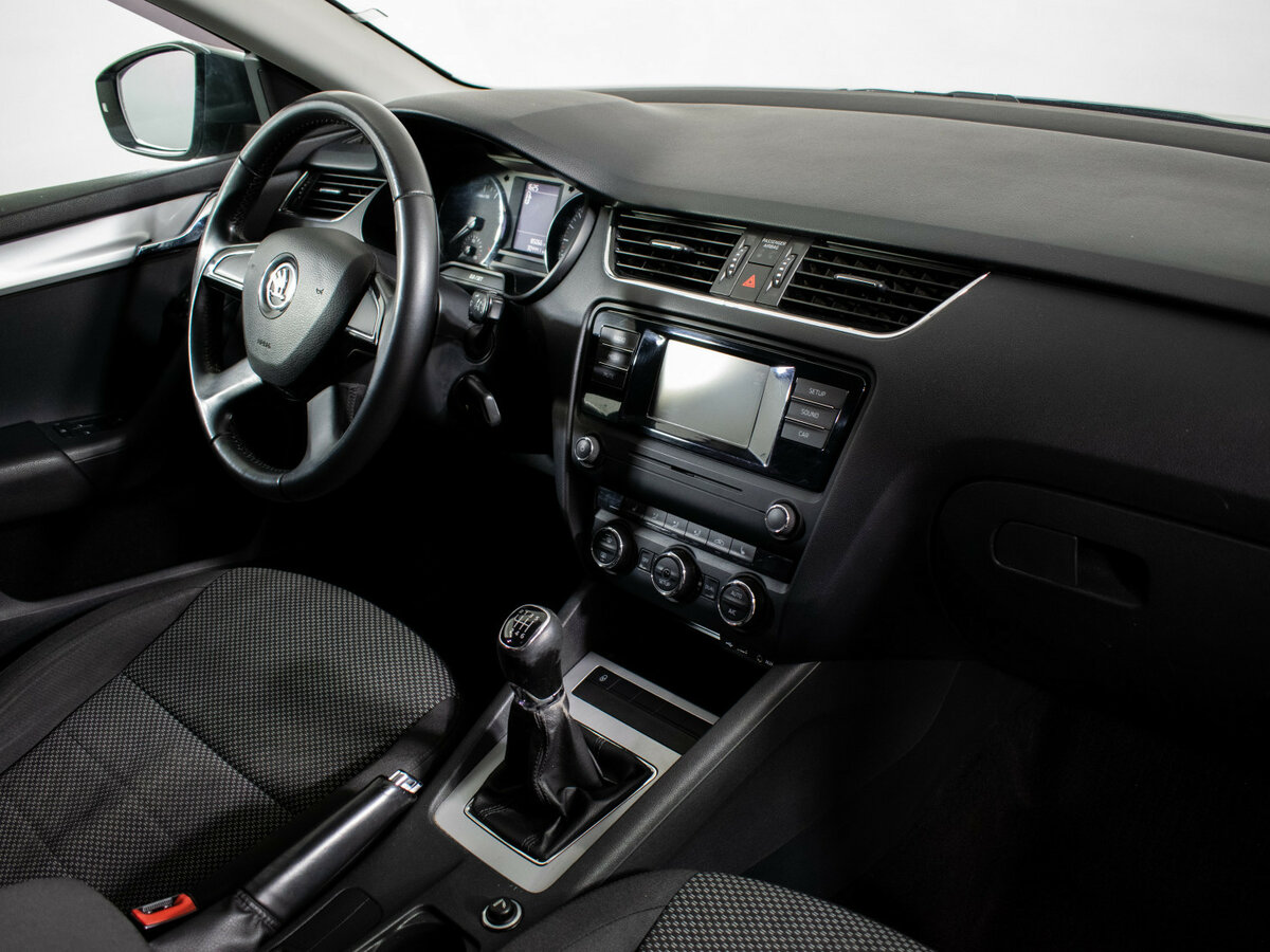 Skoda Octavia б/у, 2014, Механическая. Фото: #7